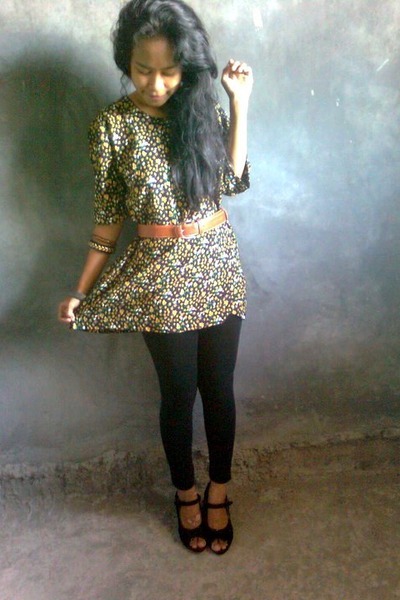 Arctic Circle Black and Beige Dress