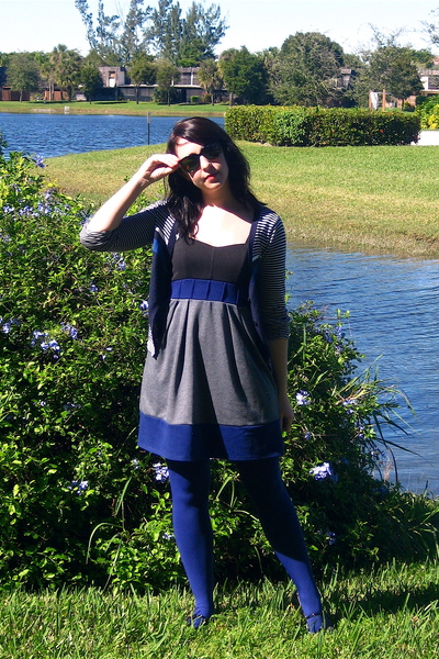 EAGLE Sweater L Classified lauren conrad urban outfitters sweater. EAGLE Sweater L Classified