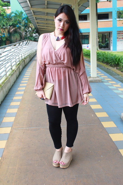 Fashion  Online Account on Topshop Dresses    Simplyher Bags    Bugis Stockings    Blogshop