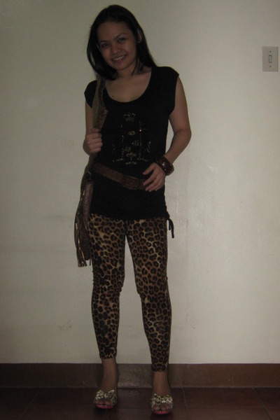 patricia field studded belt. brown patricia field purs